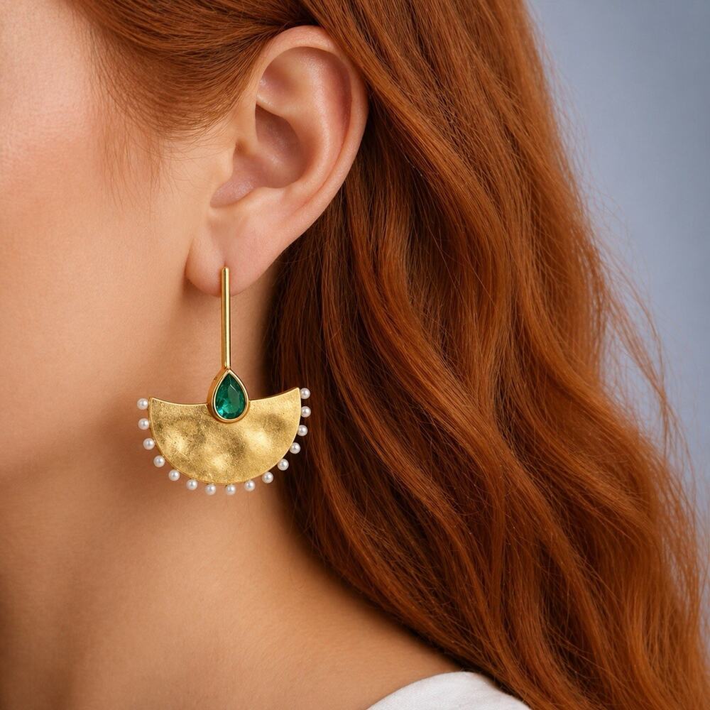 Artisan Fan Gold Earrings Museum Pearl Crystal Hammered Sundance Boho Teardrop - Picture 2 of 7